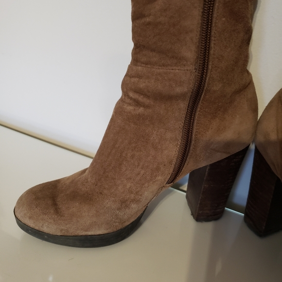 Aldo Leather Suede Platform Knee Boots Sandy Tan Color Fall Winter Tread Great 6 - Picture 5 of 10